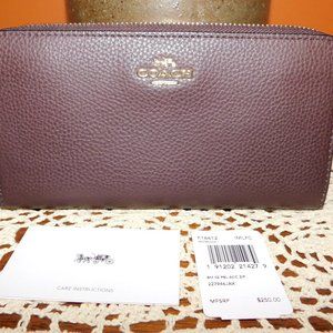 💥 GONE IN 24 HRS 💥 COACH ZIP WALLET